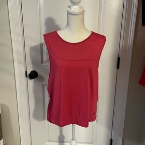 Under Armour women’s tank size XL.